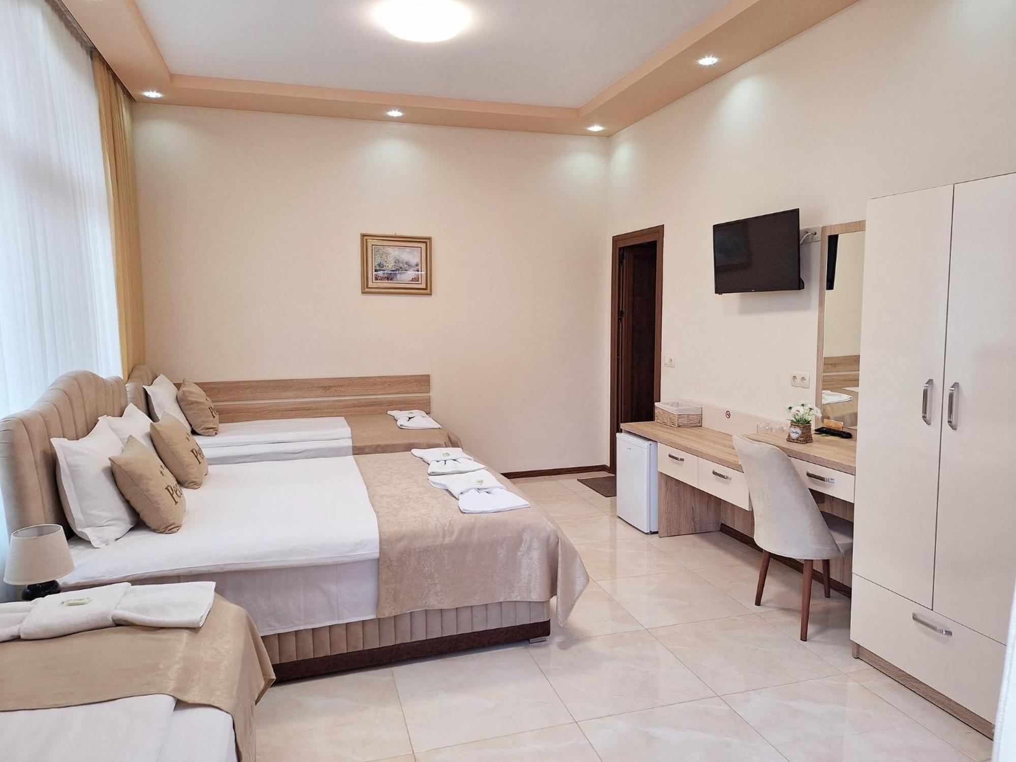 Perla Hotel Dospat Ngoại thất bức ảnh