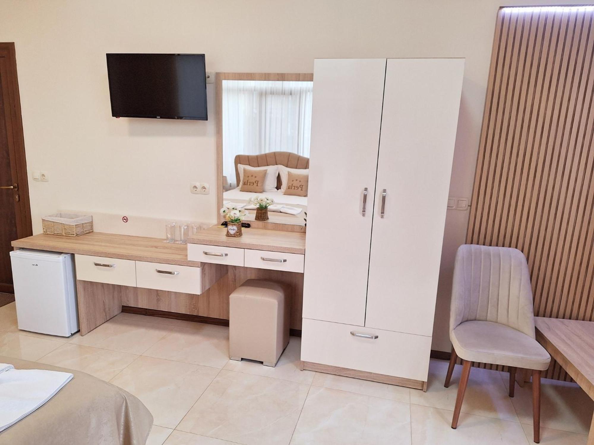 Perla Hotel Dospat Ngoại thất bức ảnh